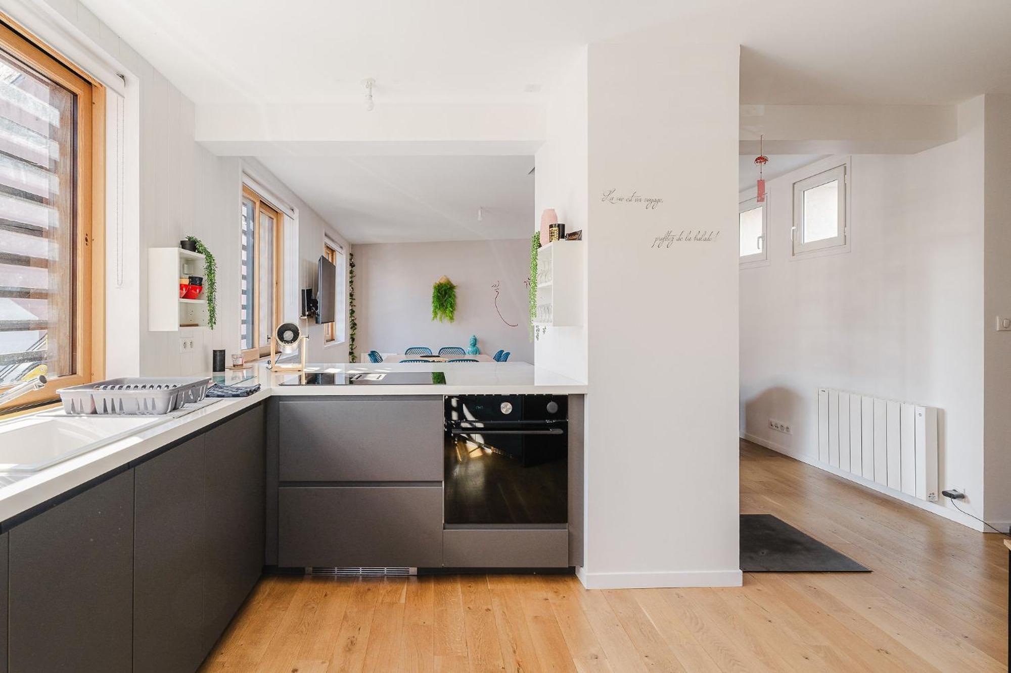 L'Atelier, Appartement Lumineux Et Cosy Ploërmel Extérieur photo